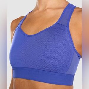 Gymshark Women’s lightweight moulded high support Sports bra